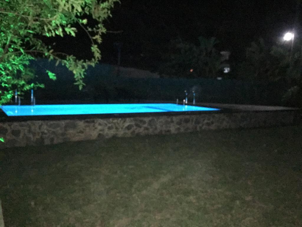 Relax Inn היקדואה מראה חיצוני תמונה