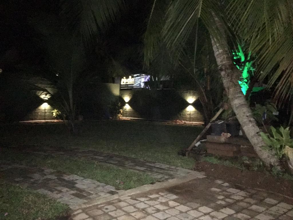 Relax Inn היקדואה מראה חיצוני תמונה